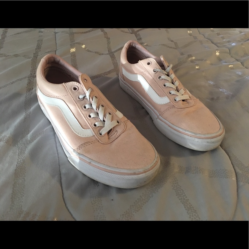 Women’s shoes